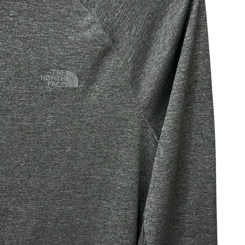 The North Face 1/4 Zip Pullover Men's‎ Medium Grey Mock Neck Lightweight Running